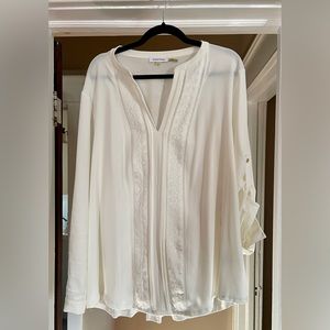 Calvin Klein Plus Size Woman’s Cream Shirt Size:1X